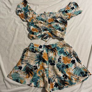 Roxy 2 PC Shorts & Top Set - Small